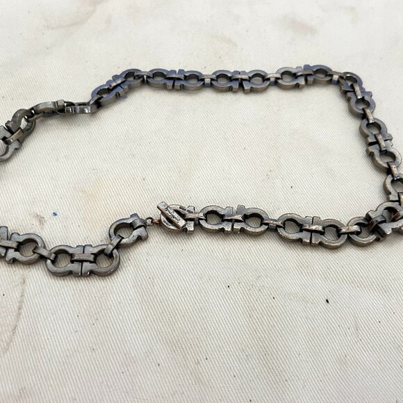 $995 Authentic SALVATORE FERRAGAMO Made in ITALY Unisex Metal Necklace Sz.18 in